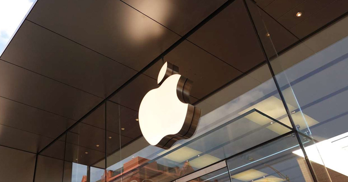 iPhone displaying an Apple ID verification screen